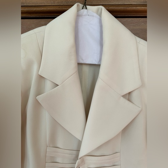 Sandro Paris 🇫🇷 White Blazer Made in France Size 8 - Picture 4 of 9